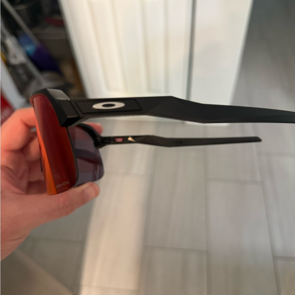 Oakley Sutro Lite (Low Bridge Fit) - Picture 2 of 6